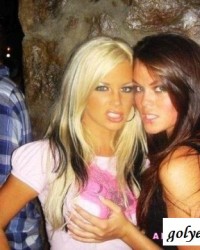 Подборка красивых девушек (35 фотографий)