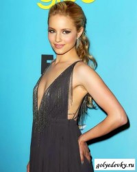 Эротика в исполнении знаменитой Дианы Эгрон