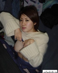 Эротика монголки в квартире с заросшей мандой (17 фото)