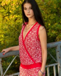 Эротика хохлушки на мосту с крохотной попой (36 фото)