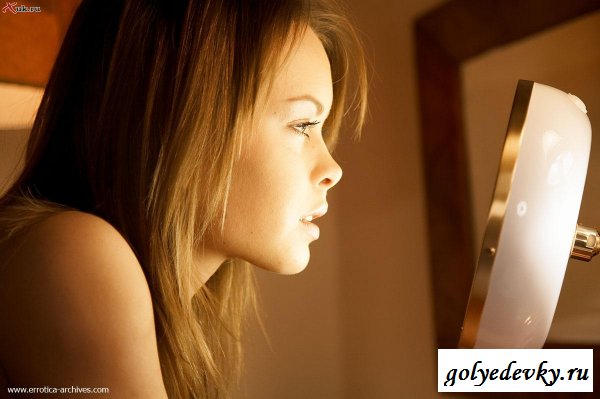 Щелочка телки открыла новое увлечение