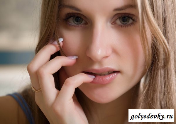 Похотливая молодая попка (15 фото)