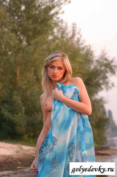 Обаятельная русская красавица