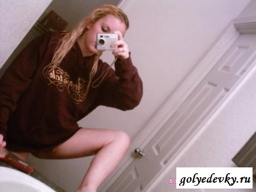 Студентки отрываются на полную (24 фотографии)