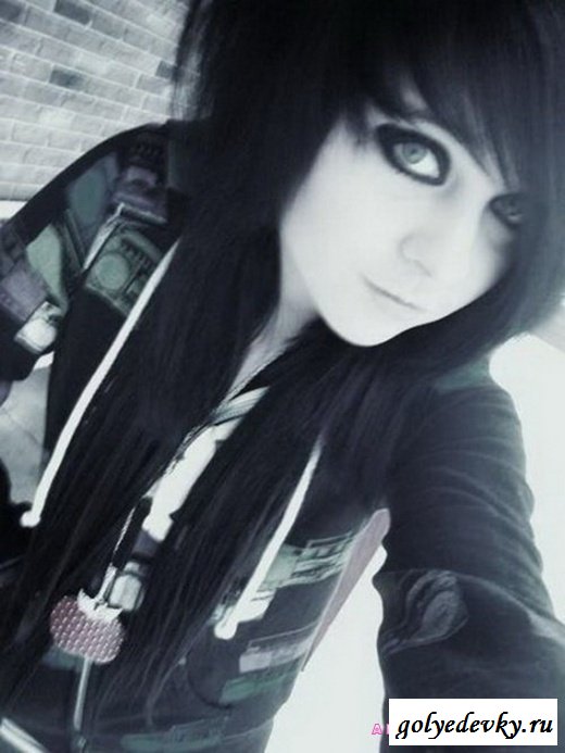 Подборка эмо девушек (27 фотографий)