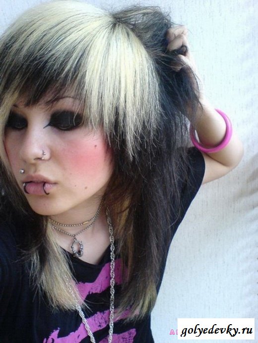 Подборка эмо девушек (27 фотографий)
