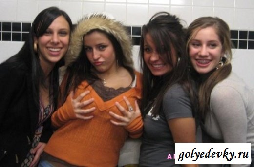 Подборка красивых девушек (35 фотографий)