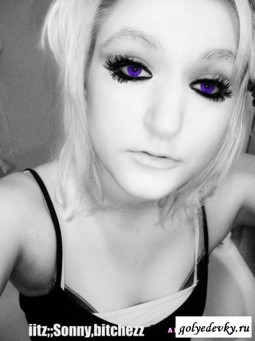 Порция эмо девушек (24 фотографии) Порция эмо девушек (24 фотографии)