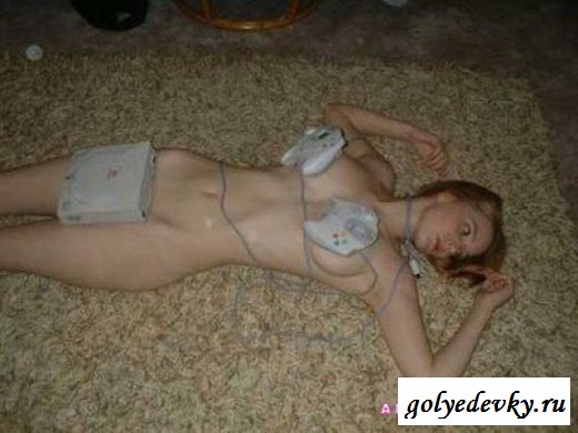 Сексуальные девушки геймеры (35 фотографий) Сексуальные девушки геймеры (35 фотографий)