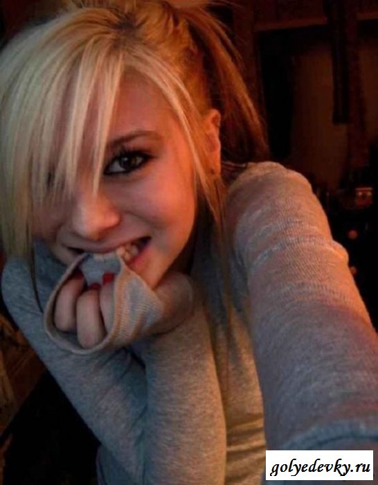 Красивые девушки в кадре (31 фотография)