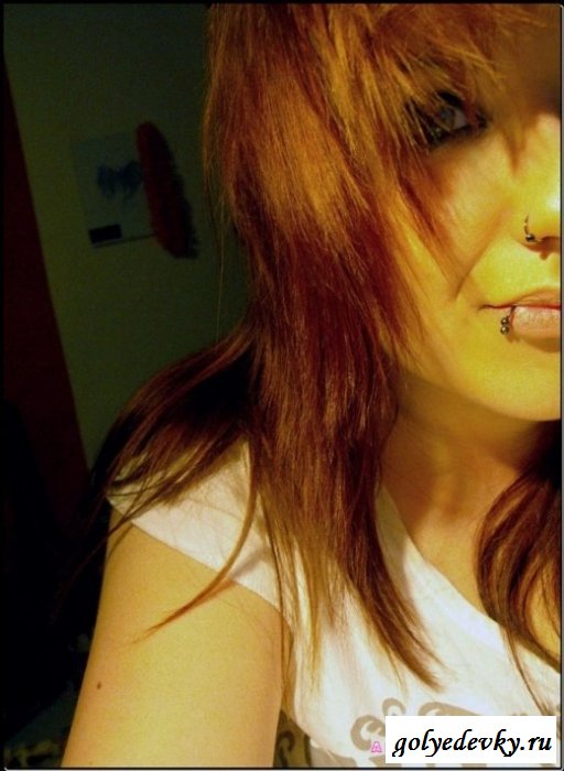 Порция эмо девушек (24 фотографии) 