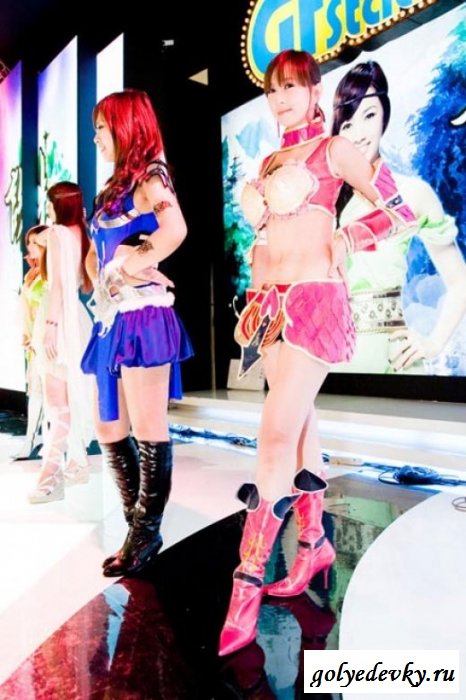 Японские красотки (14 фотографий)
