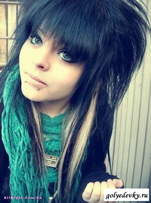 Двадцать шесть эмо девушек (26 фотографий) 