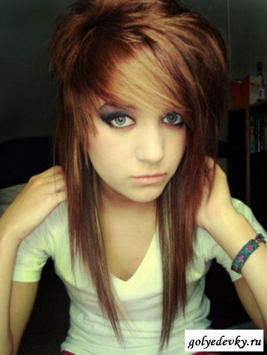 Двадцать шесть эмо девушек (26 фотографий) 