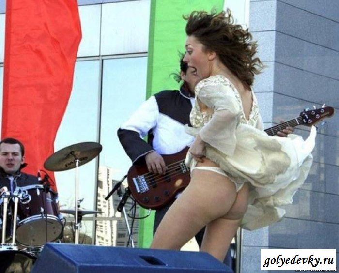 Эротические женские засветы