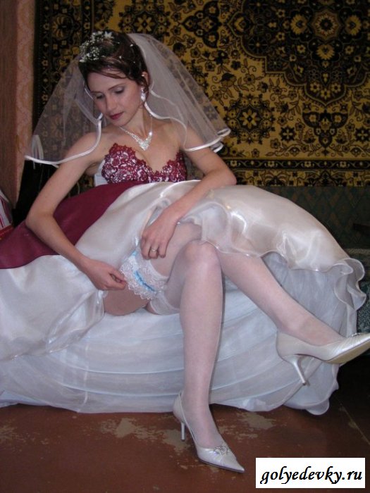 Обнажённые казусы сексуальных невест.