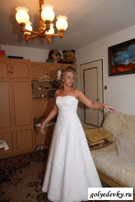 Тайные эротические фото взрослой невесты