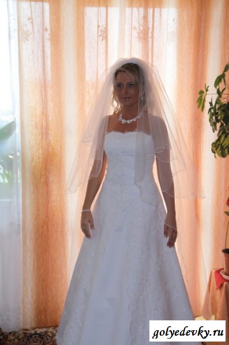 Тайные эротические фото взрослой невесты