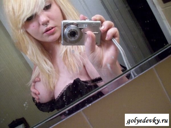 Сексуальные неформалки в откровенной эротике