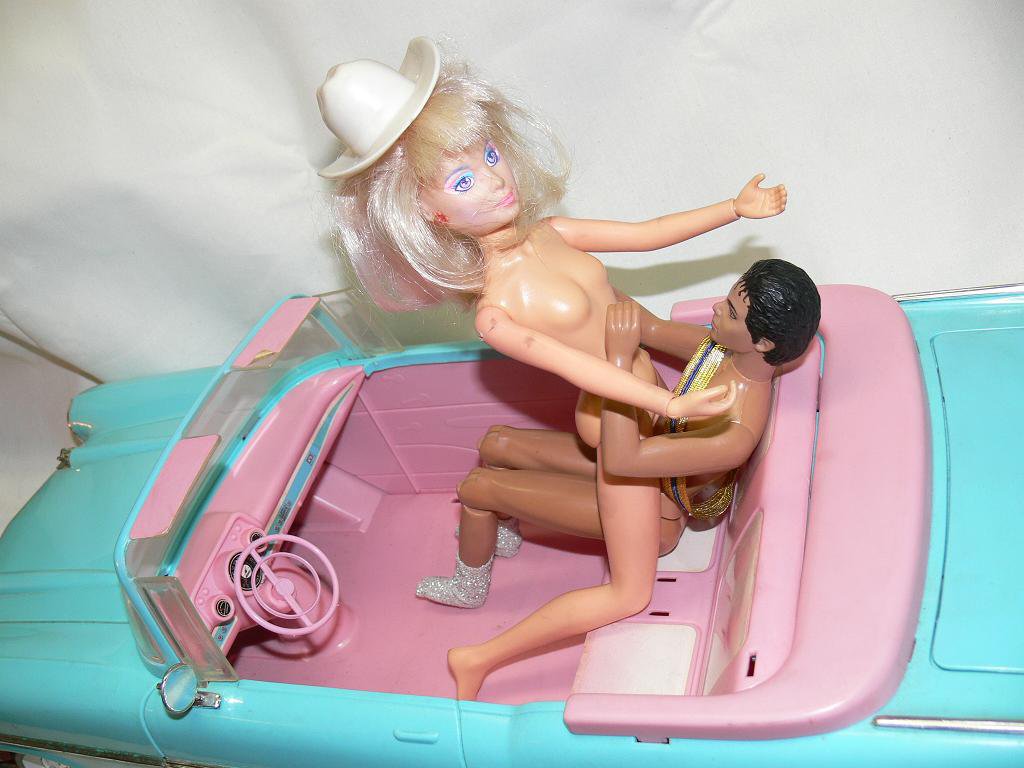 Ken Fucks Barbie