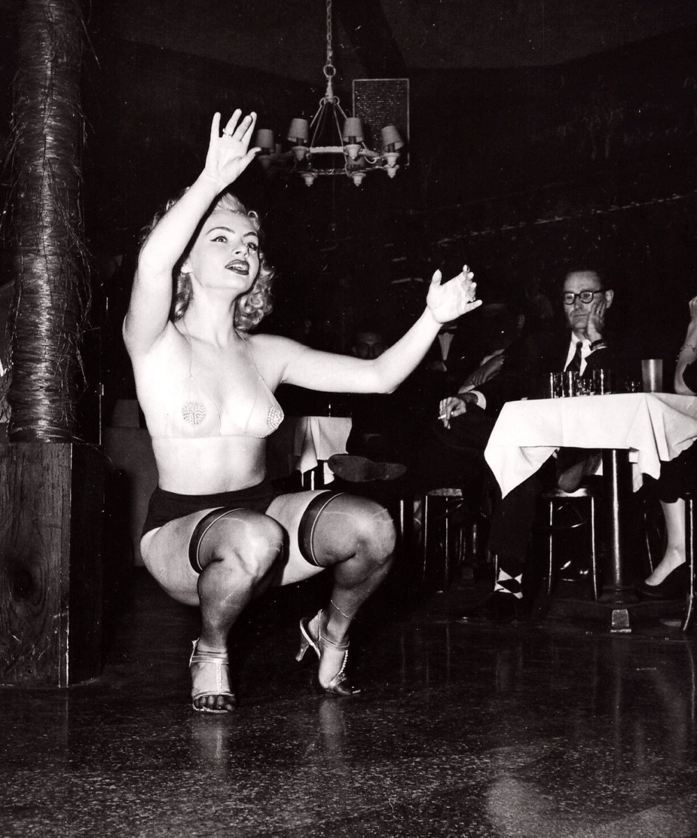 Лучшие эротические шоу мира