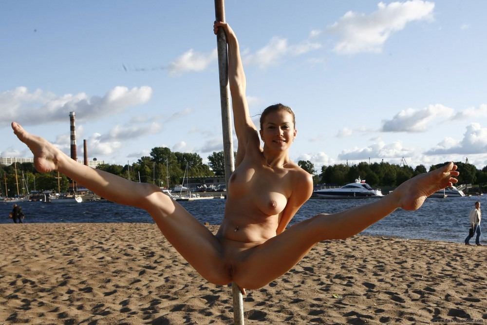 Голые женщины без комплексов