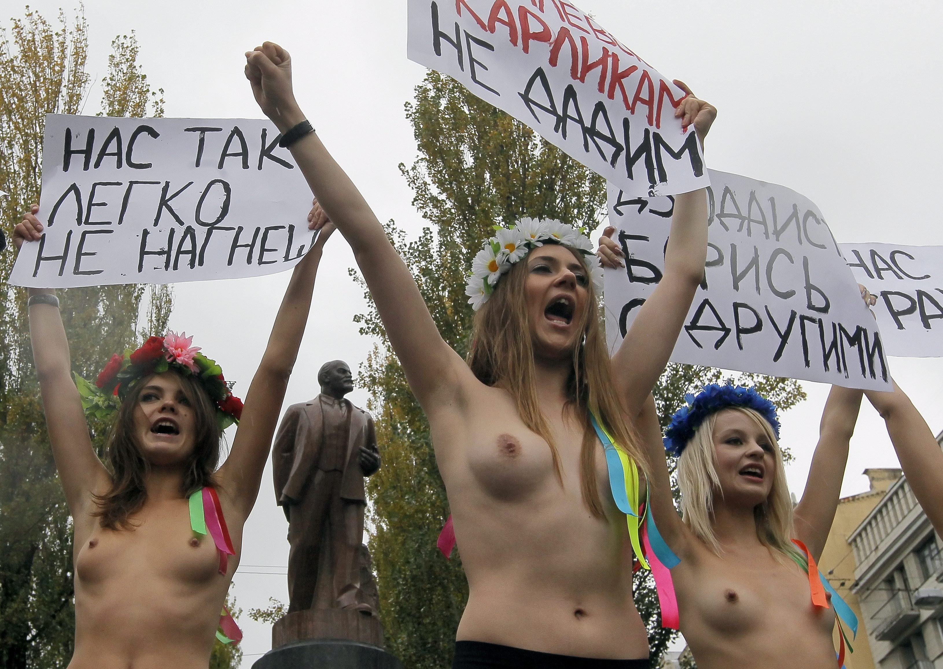 украинские проститутки голые фото 23