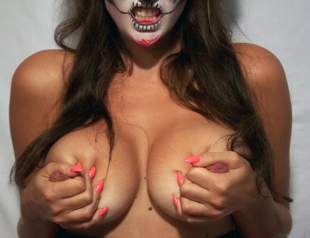 Алена Водонаева фотосессия ню