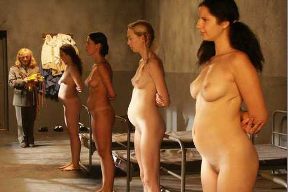 Голые женщины в бразильской тюрьме