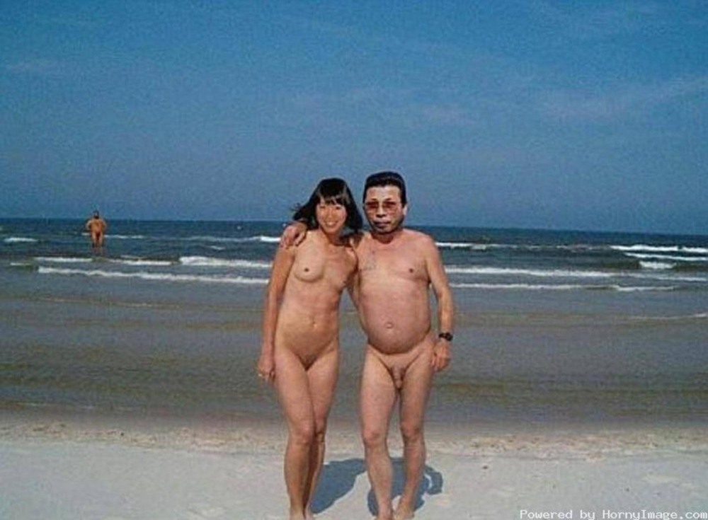 Нудийский пляж всей семьей