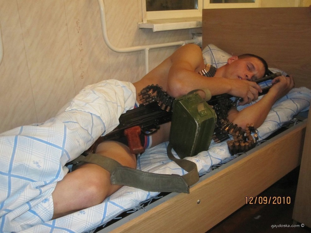 Голые женщины в Российской армии