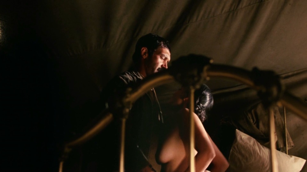 Алекса давалос голая гиф