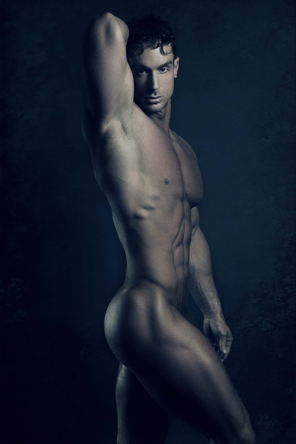 Красивые парни без трусов