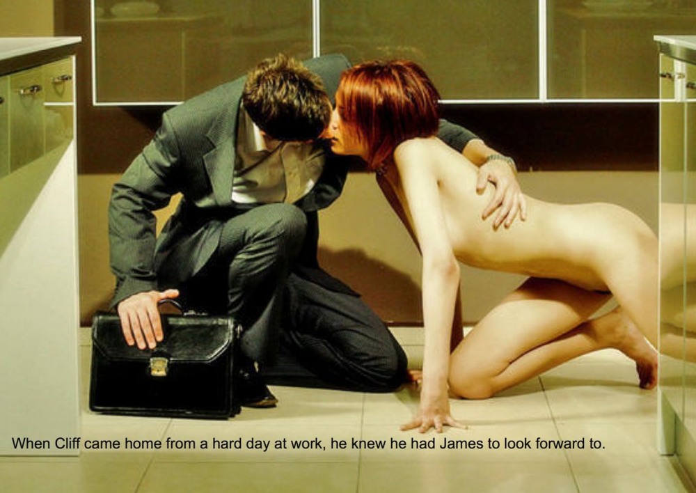 Голая жена встречает мужа с работы