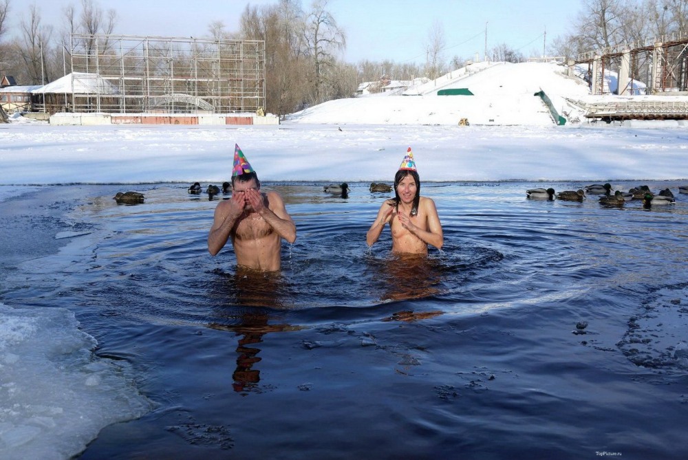 Украинские голые моржи