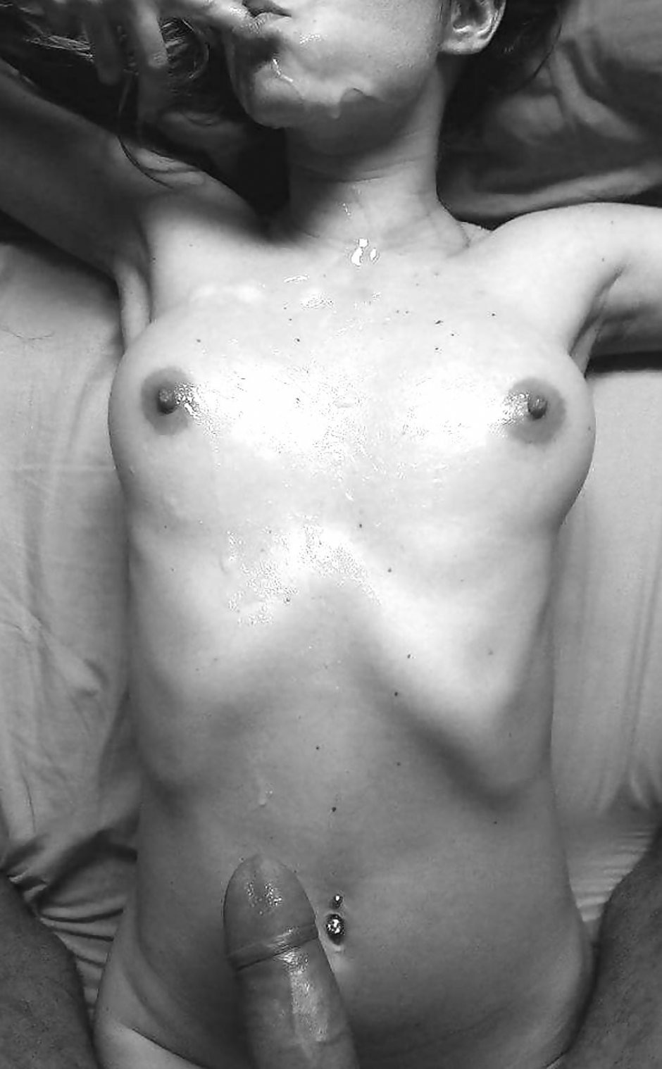 бесплатное порно фото девушек с маленькой грудью фото 108