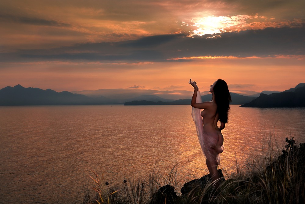 Эротические сцены на пляже