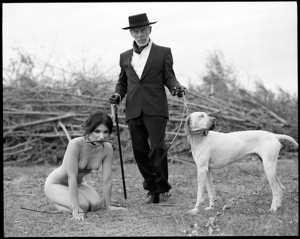 Бдсм рабыня на поводке собака