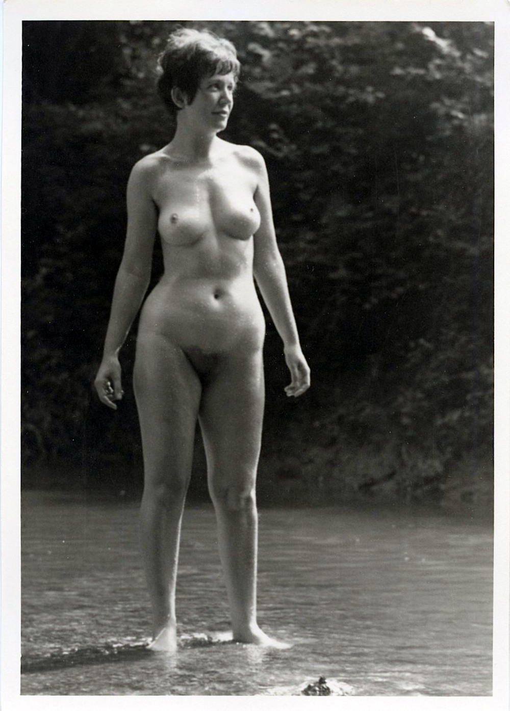 Голые русские женщины ретро