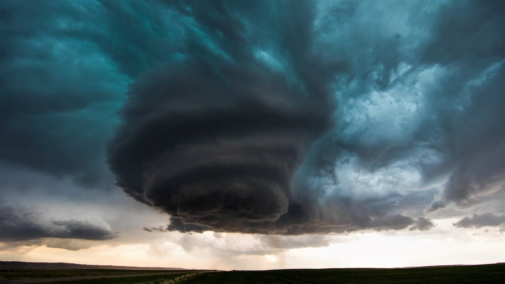 Корабль в шторм