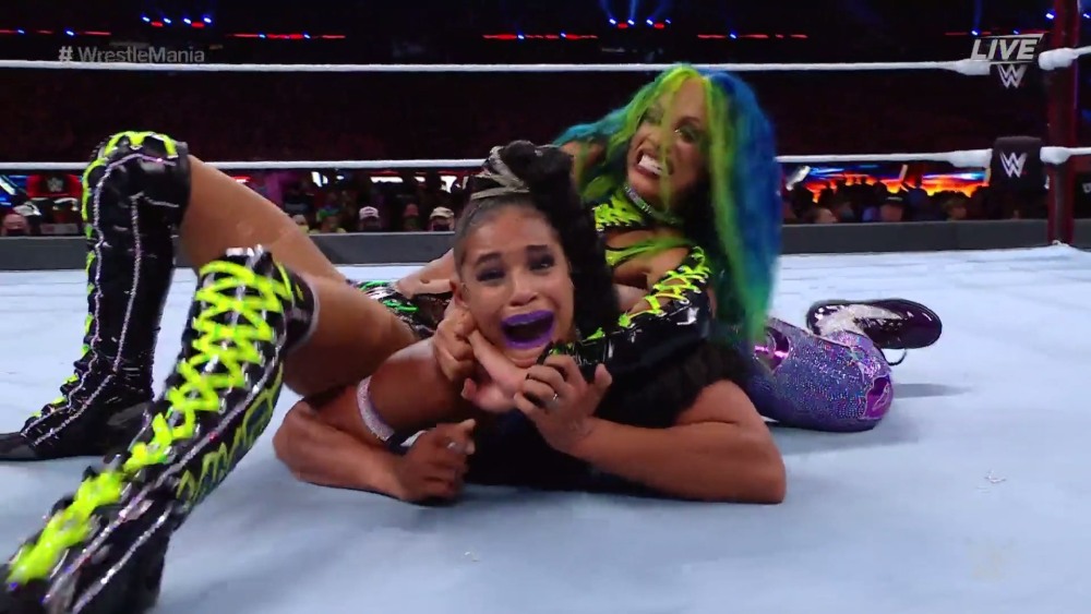 Bianca Belair Sasha Banks WRESTLEMANIA 37