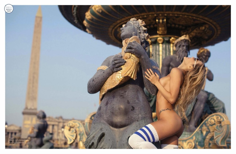 Эротическая фотосессия в городе