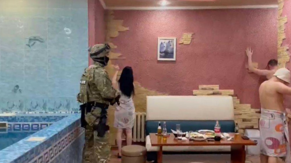 Сисястые бабы в бане частное