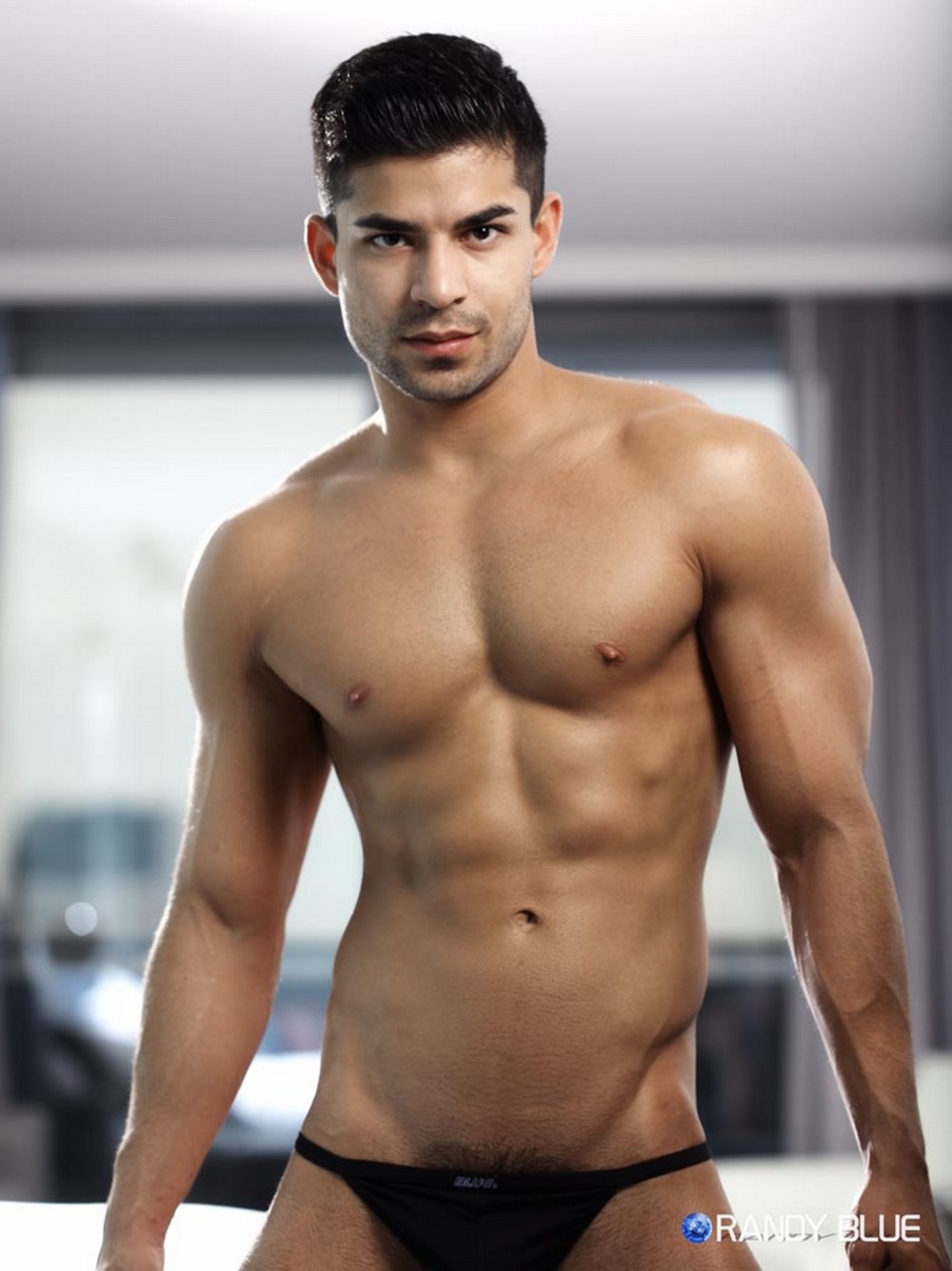 Голая девка с парнем трах