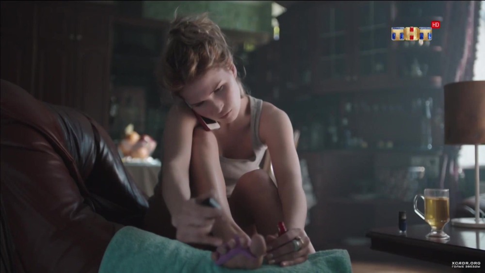 Александра булычёва в фильме полное превращение