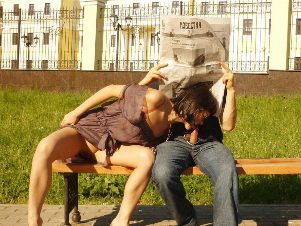 Кунилингус девушке на улице