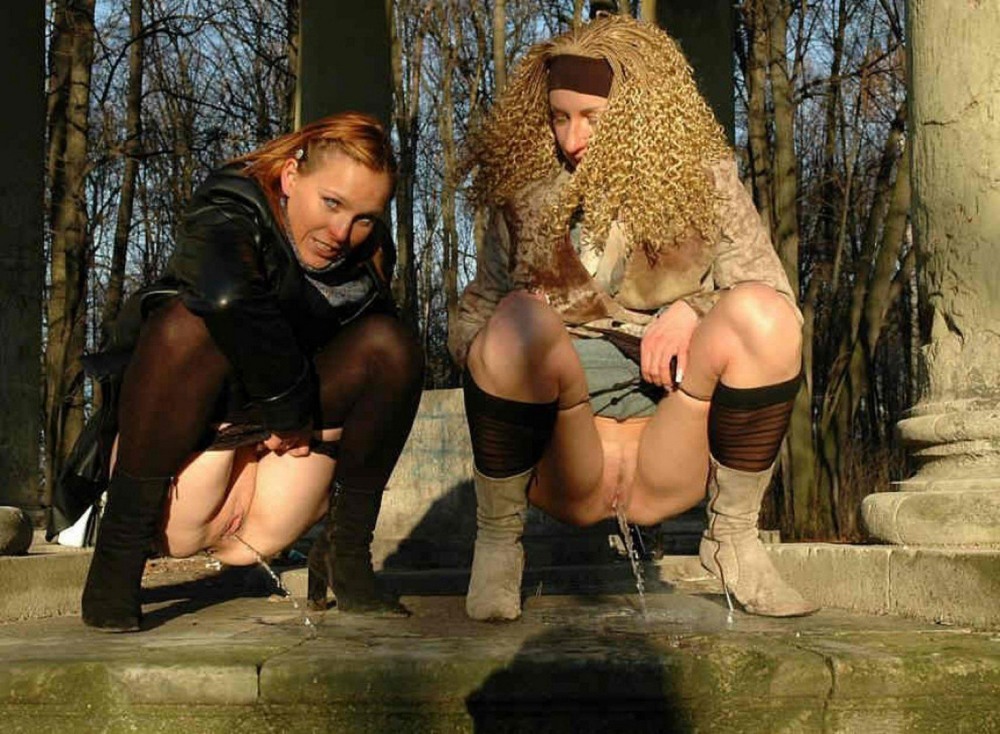 Русские девушки писсинг