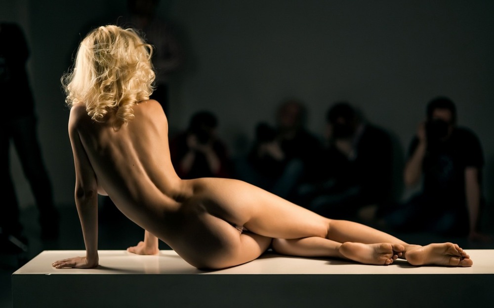 Позы для эротической фотосессии