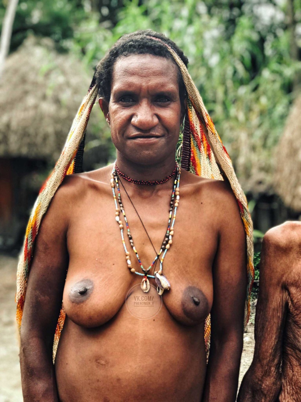 Голые папуаски Индонезии