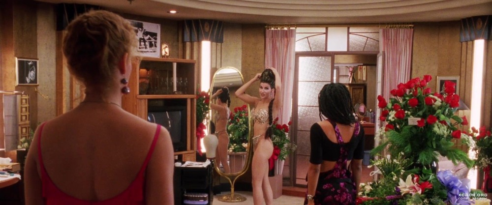 Порноактриса Джина Дивайн